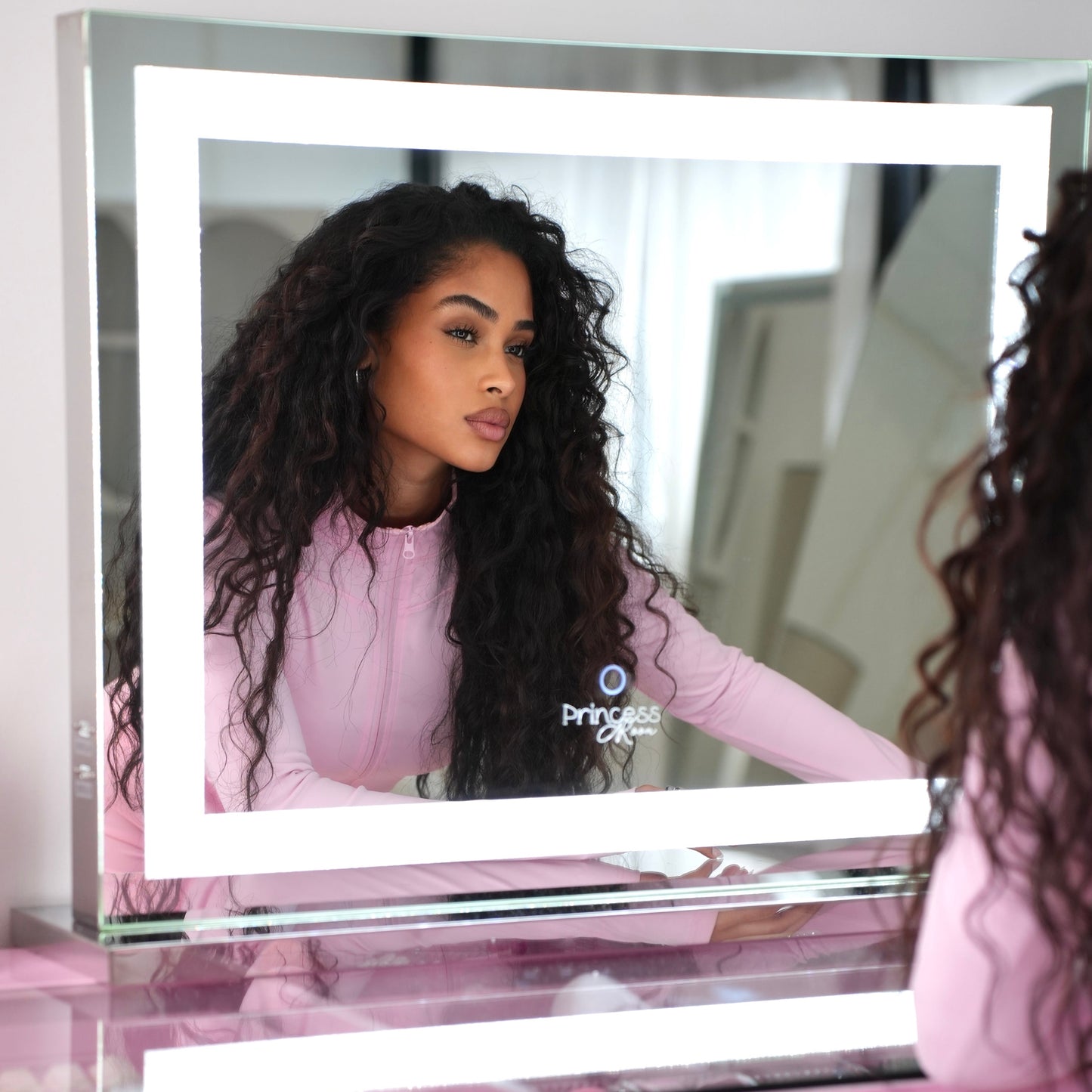 Shinny Mirror 
